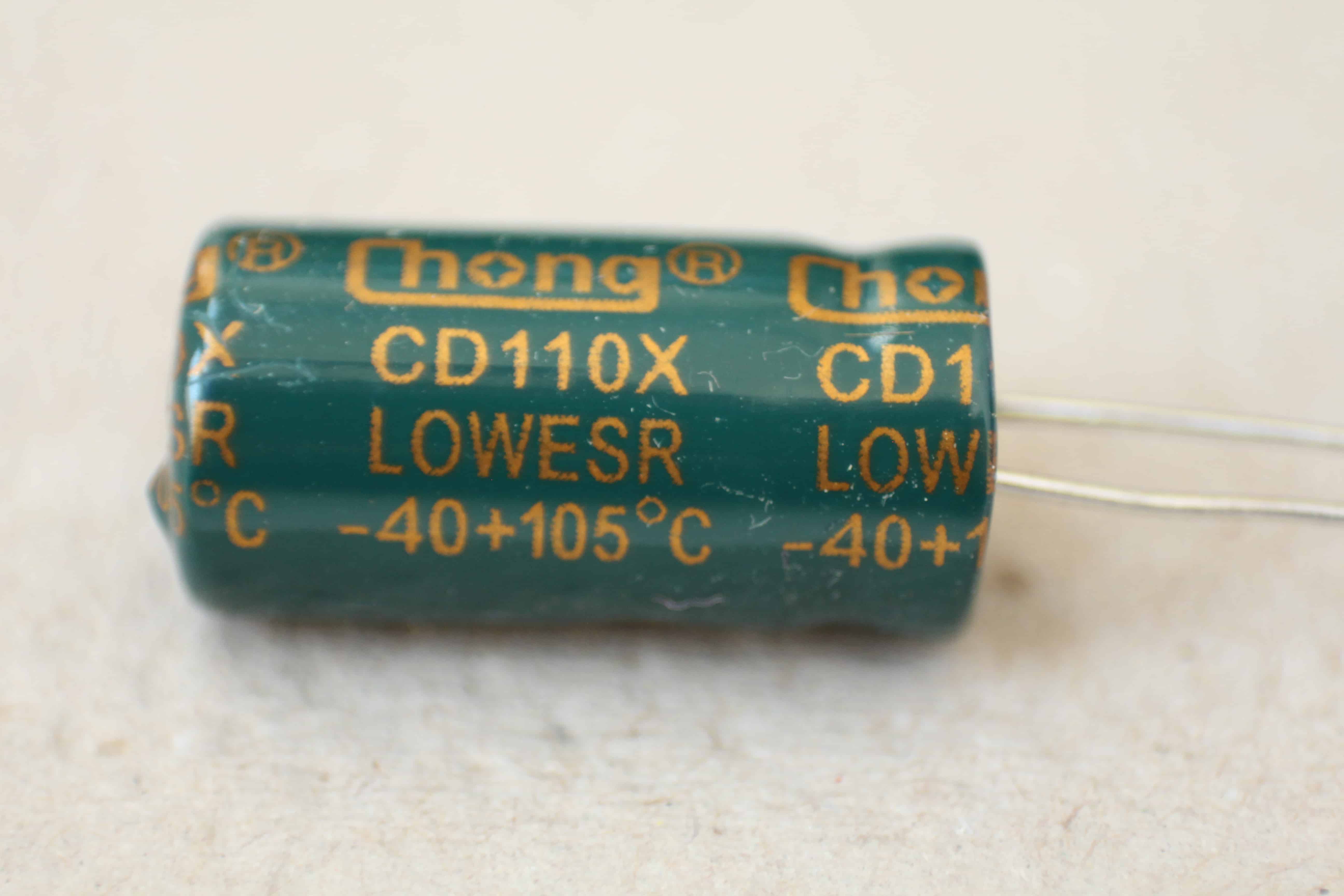 prod_Capacitor Electrolitico 1500uF x 6.3V